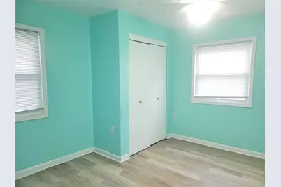 52 N Glenwood Avenue, Glenwood, IL 60425 - Photo 8