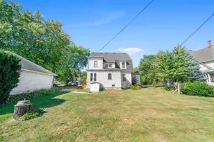 407 Ottawa St, Earlville, IL 60518 - Photo 40
