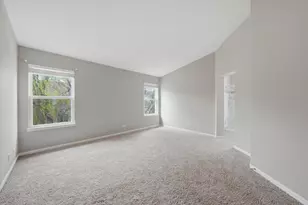 2824 Whitehall Ln, Naperville, IL 60564 - Photo 14