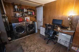 377 Florida Ave, Aurora, IL 60506 - Photo 16