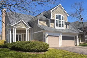 2370 Legends Ct, Riverwoods, IL 60015 - Photo 2