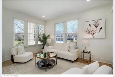 2370 Legends Court, Riverwoods, IL 60015 - Photo 6