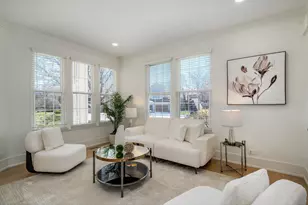 2370 Legends Ct, Riverwoods, IL 60015 - Photo 6