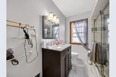 18704 Highland Avenue, Homewood, IL 60430 - Photo 14