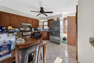 18704 Highland Ave, Homewood, IL 60430 - Photo 12