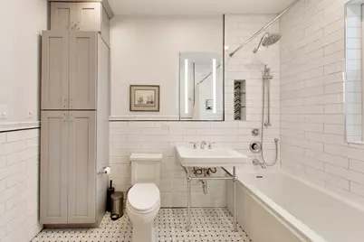 5637 N Kenmore Avenue #3, Chicago, IL 60660 - Photo 24