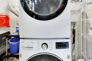 5637 N Kenmore Ave, Chicago, IL 60660 - Photo 30