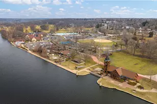 201 Charlestowne Lakes Dr, Saint Charles, IL 60174 - Photo 18