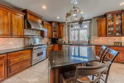 28W524 Wynn Avenue, West Chicago, IL 60185 - Photo 16