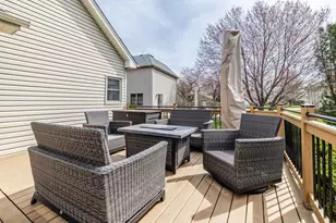 203 Cambridge Ct, Oswego, IL 60543 - Photo 36