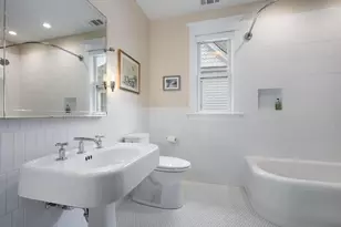 2517 N Bernard St, Chicago, IL 60647 - Photo 18