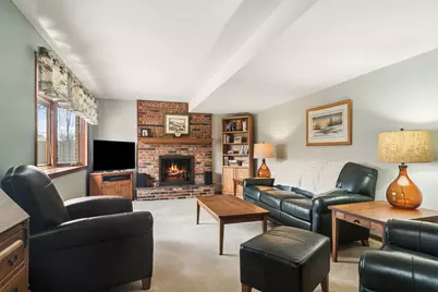 111 N Wilshire Lane, Arlington Heights, IL 60004 - Photo 20