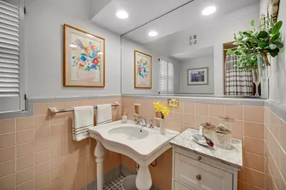 403 W Shabonee Trail, Mount Prospect, IL 60056 - Photo 16