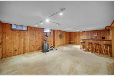 403 W Shabonee Trail, Mount Prospect, IL 60056 - Photo 18