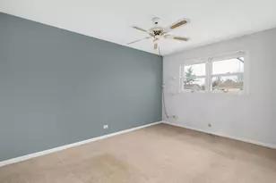 8110 Norwood Ct, Woodridge, IL 60517 - Photo 8