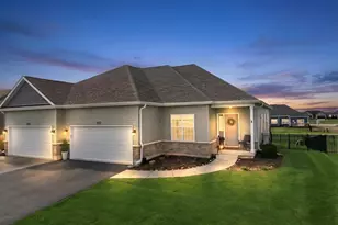 2225 Concord Dr, Sycamore, IL 60178 - Photo 2