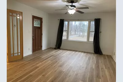 1326 S Batavia Avenue, Batavia, IL 60510 - Photo 22