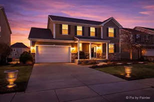 748 Cashmere Ln, Elgin, IL 60124 - Photo 2