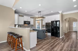 748 Cashmere Ln, Elgin, IL 60124 - Photo 20