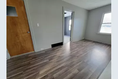 802 Deleon Street, Ottawa, IL 61350 - Photo 4