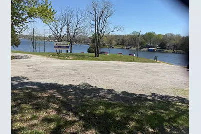 110 Cherokee Drive, Orangeville, IL 62939 - Photo 8