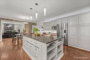 8 Moate Ln, Barrington Hills, IL 60010 - Photo 12