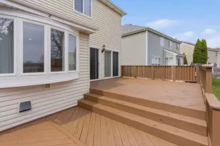 121 Augusta Dr, Streamwood, IL 60107 - Photo 32