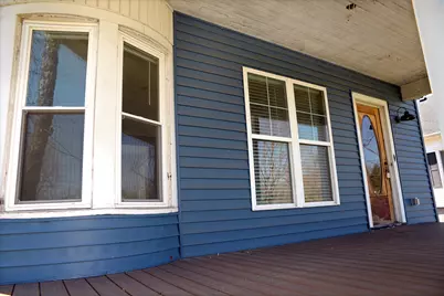 905 E Center Street, Ottawa, IL 61350 - Photo 2