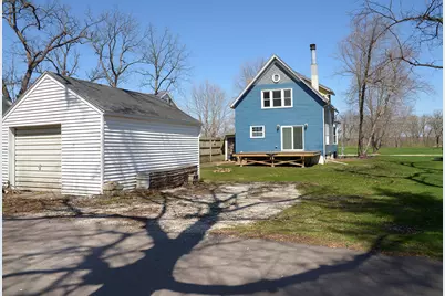 905 E Center Street, Ottawa, IL 61350 - Photo 18