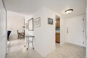 8025 Woodglen Ln, Downers Grove, IL 60516 - Photo 4