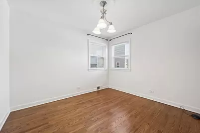 2710 W Berwyn Avenue, Chicago, IL 60625 - Photo 20