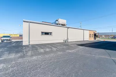 2619 Charles Street, Rockford, IL 61104 - Photo 6