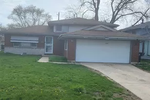 1307 Prince Dr, South Holland, IL 60473 - Photo 1