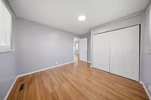 117 Hook Rd, Carpentersville, IL 60110 - Photo 10