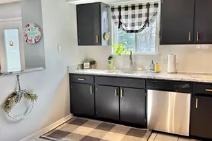 2909 Natalie Dr, Champaign, IL 61822 - Photo 8