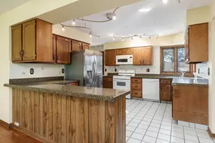 1920 Yale Bridge Rd, South Beloit, IL 61080 - Photo 20