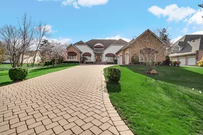 61 Overlook Drive, Golf, IL 60029 - Photo 2