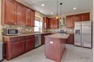 4 Waterton Dr, Streamwood, IL 60107 - Photo 14