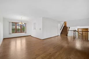 3712 Winnetka Rd, Glenview, IL 60026 - Photo 8