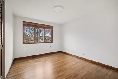 3712 Winnetka Road, Glenview, IL 60026 - Photo 14