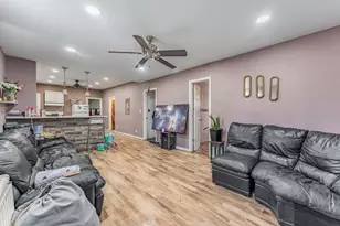 5101 W 31st Pl, Cicero, IL 60804 - Photo 2