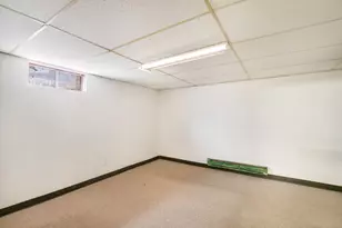 1714 Hebron Ave, Zion, IL 60099 - Photo 12