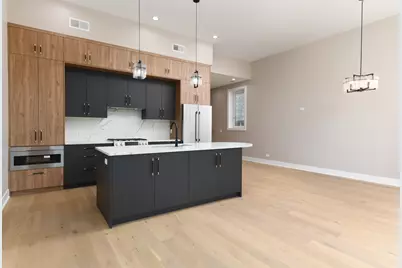 1627 W Warren Boulevard #3, Chicago, IL 60612 - Photo 6