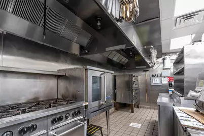 1525 N Wells Street, Chicago, IL 60610 - Photo 18