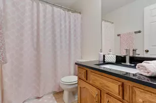 2838 Meadow Ln, Schaumburg, IL 60193 - Photo 16