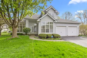 117 Galvin Pkwy, Harvard, IL 60033 - Photo 1
