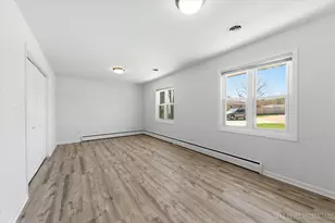 1 Coy Park Dr, Newark, IL 60541 - Photo 14