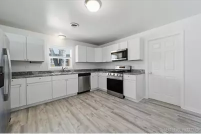 1 Coy Park Drive, Newark, IL 60541 - Photo 10