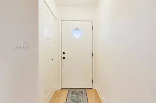 656 Jon Ln, Des Plaines, IL 60016 - Photo 10