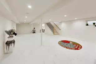 656 Jon Ln, Des Plaines, IL 60016 - Photo 16